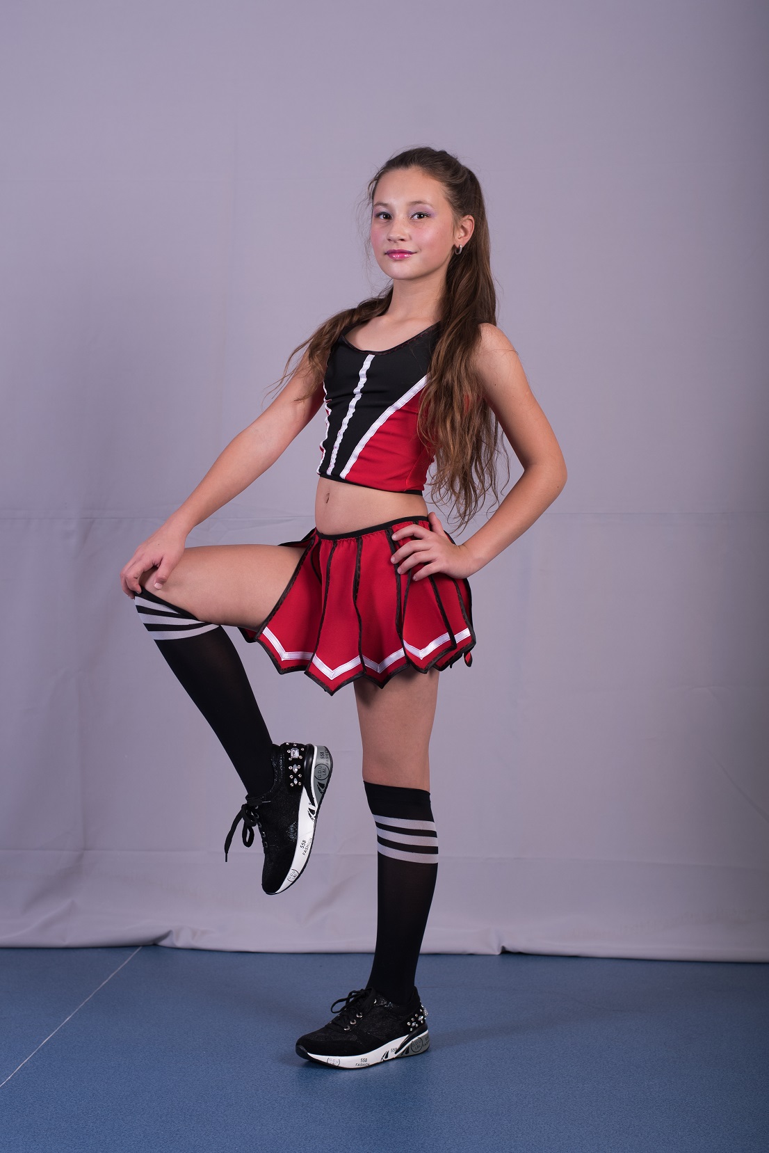 [Image: Brima.d-Skarlet-In-Cheerleader-Outfit-3.jpg]