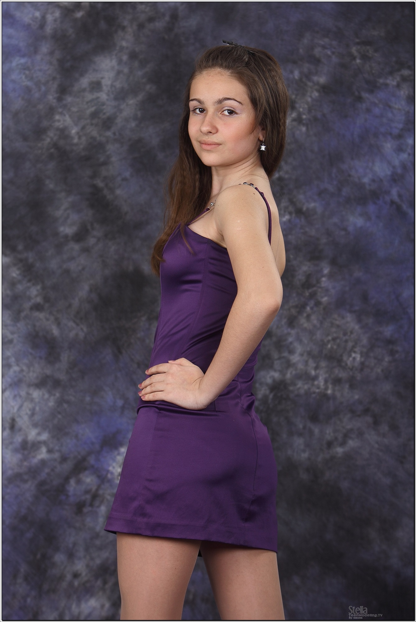 [Image: stella_model_purpledress_teenmodeling_tv_019.jpg]